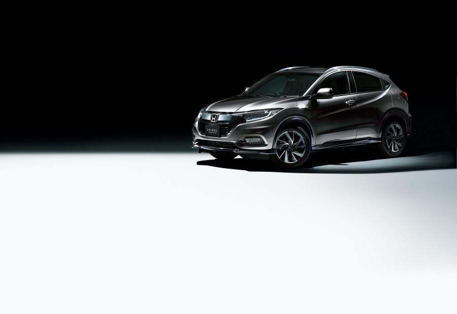  Honda Vezel Touring 2019 года  (JP) (фото 14 из 16)